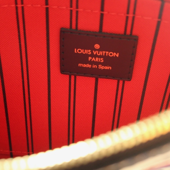 SOLD❤️ Louis Vuitton Kabuki Pochette - Picture 6 of 8